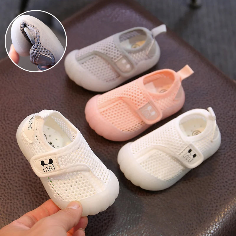 Rutschfeste Mesh-Schuhe für Babys
