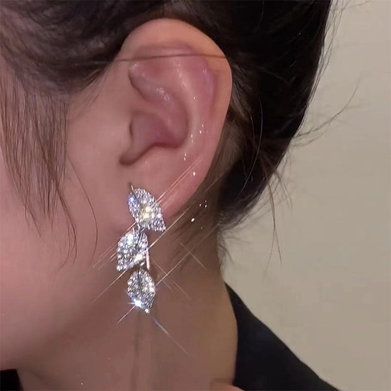 Elegante Diamant Blatt Quaste Ohrringe