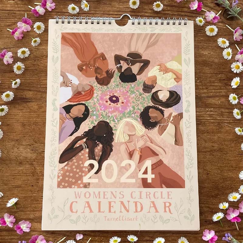 Hängender Wandkalender 2024 über Frauen, die einen Kreis bilden