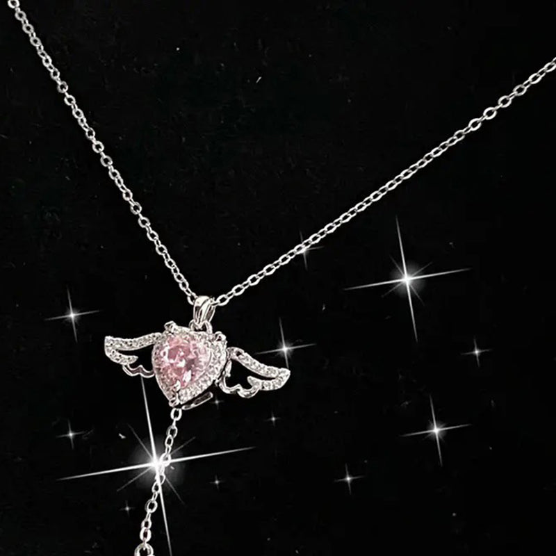Eingelegte Pink Crystal Amors Herz Flügel Halskette